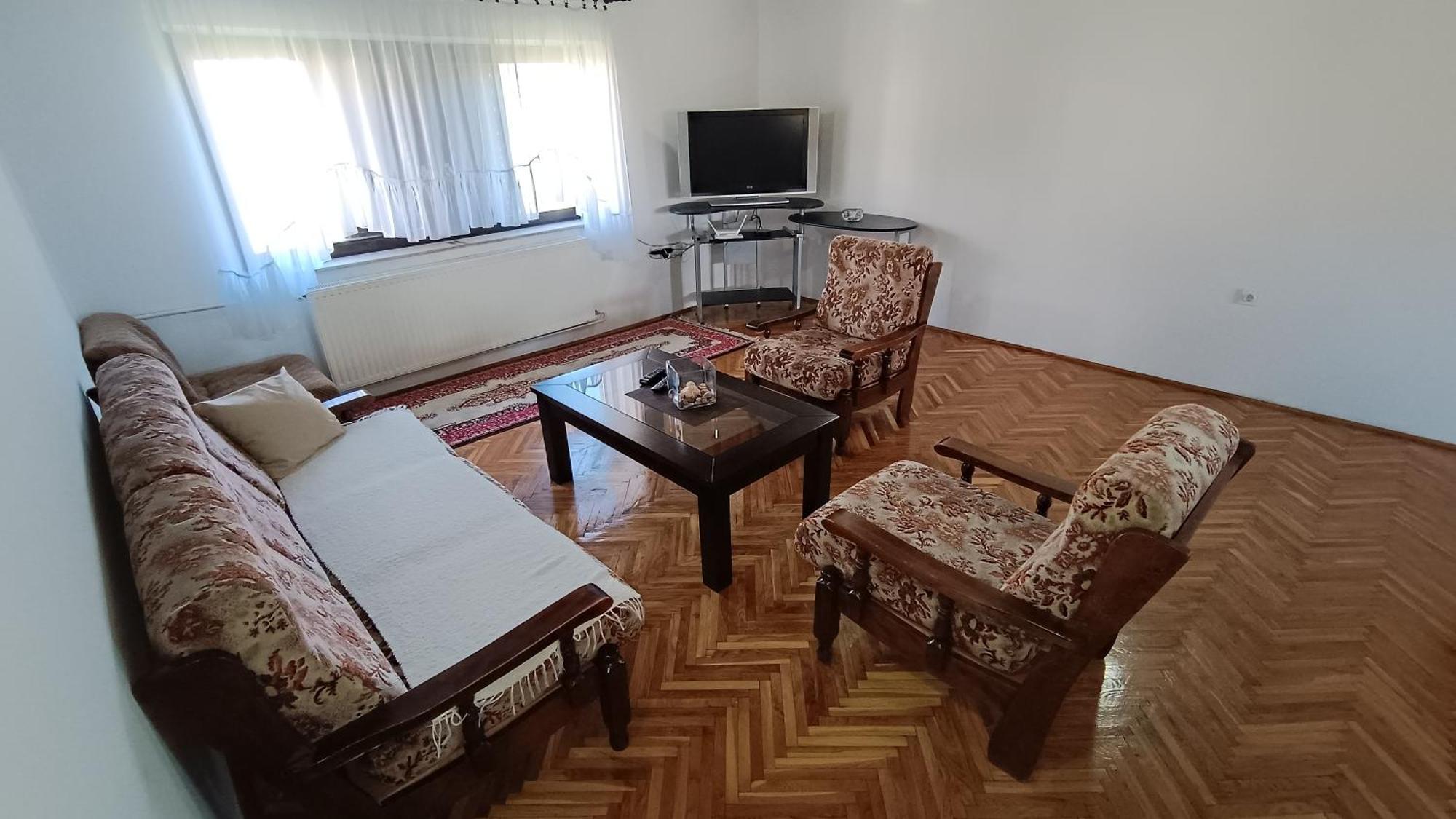 Guesthouse Trikic Drvar Esterno foto